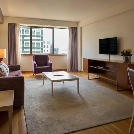 Altis Turisticos Lejlighedshotel 4*