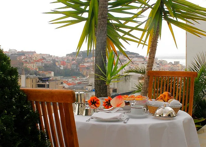 Altis Turisticos Aparthotel 4*